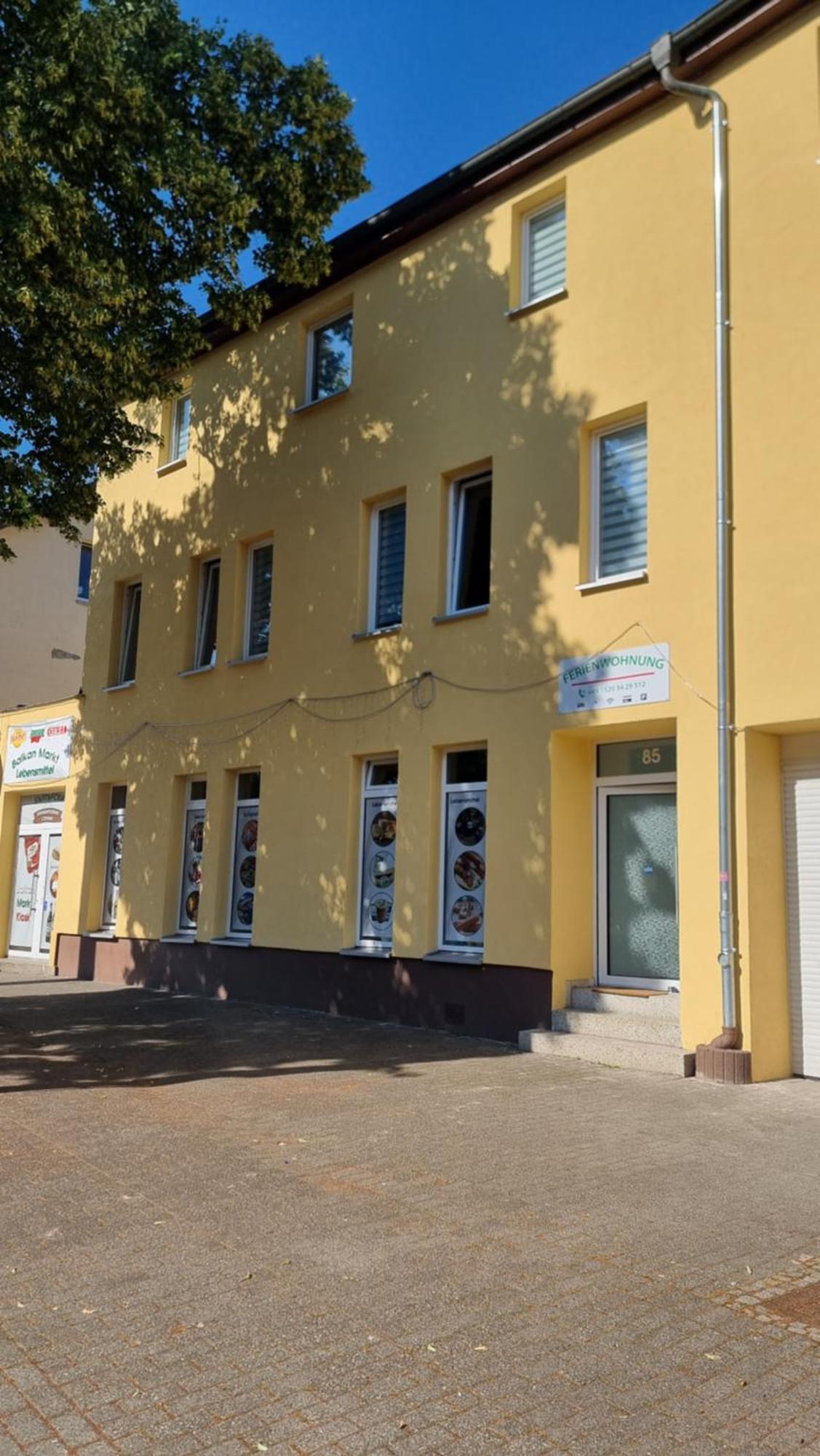 Ferienwohnung Balkan แอร์ฟวร์ท ภายนอก รูปภาพ