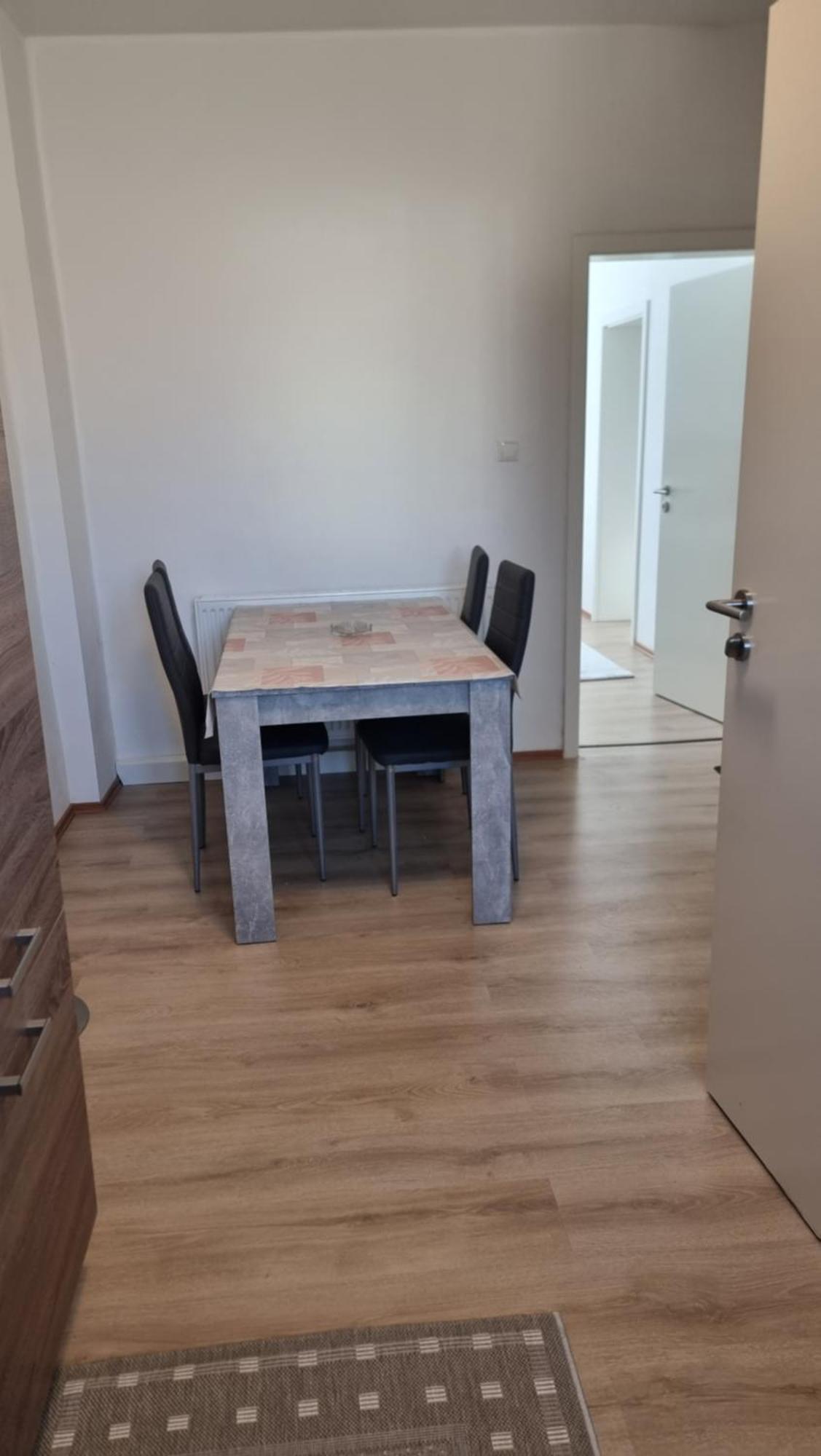 Ferienwohnung Balkan แอร์ฟวร์ท ภายนอก รูปภาพ