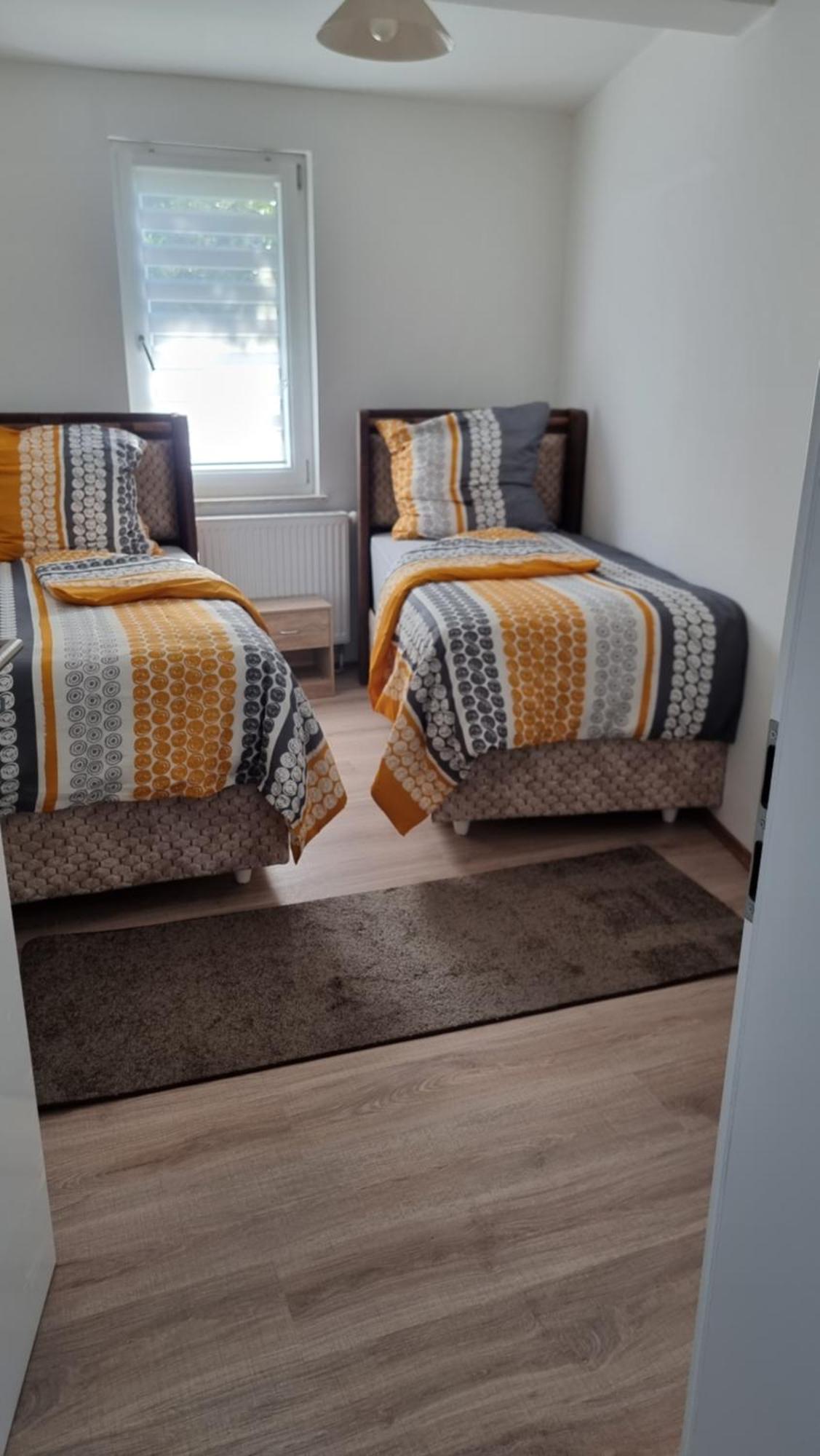 Ferienwohnung Balkan แอร์ฟวร์ท ภายนอก รูปภาพ