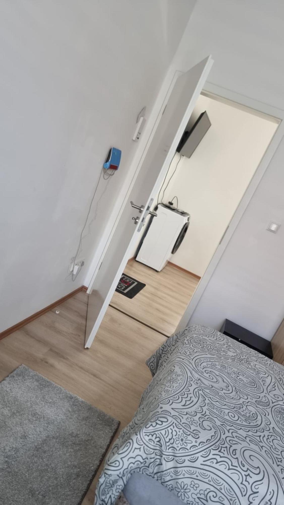 Ferienwohnung Balkan แอร์ฟวร์ท ภายนอก รูปภาพ